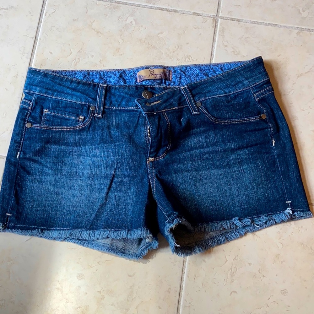 PAIGE Women’s Denim Shorts Size 28